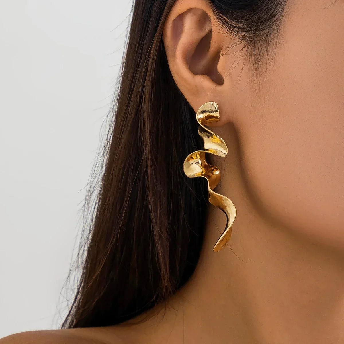 Eden Twist Earrings