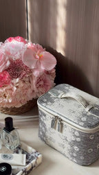 Saphire Vanity Bag