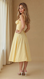 Kiana | Fitted Midi Dress with Defined Waist