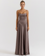 Phoebe | Maxi Dress with Lace-Up Back