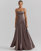 Phoebe | Maxi Dress with Lace-Up Back